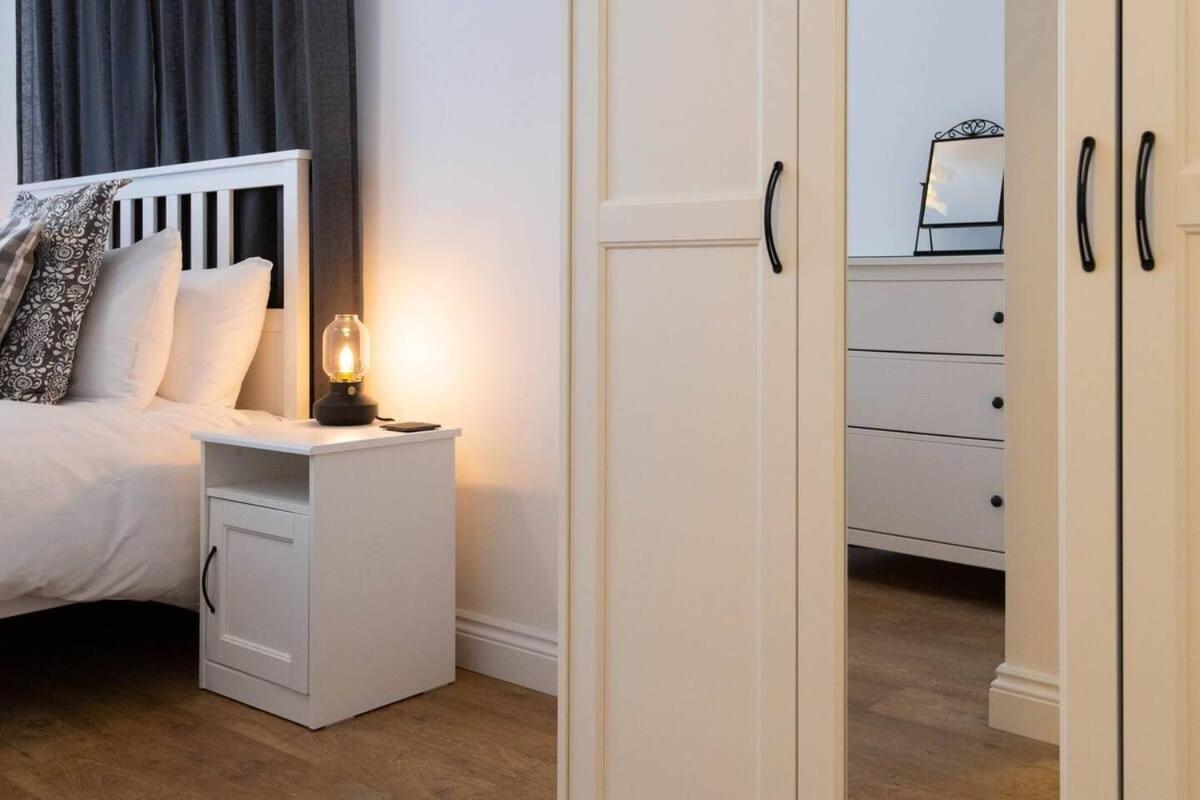 Stylish Apartment Close To The Sea Hove Exterior foto
