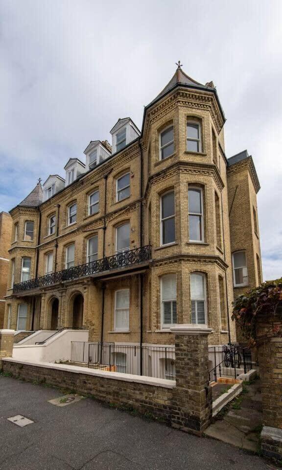 Stylish Apartment Close To The Sea Hove Exterior foto